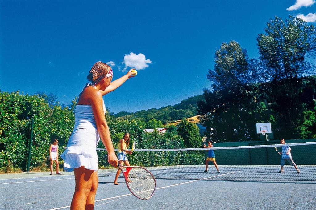 Camping Paradis Marmotel Saint Geniez d'Olt Bagian luar foto
