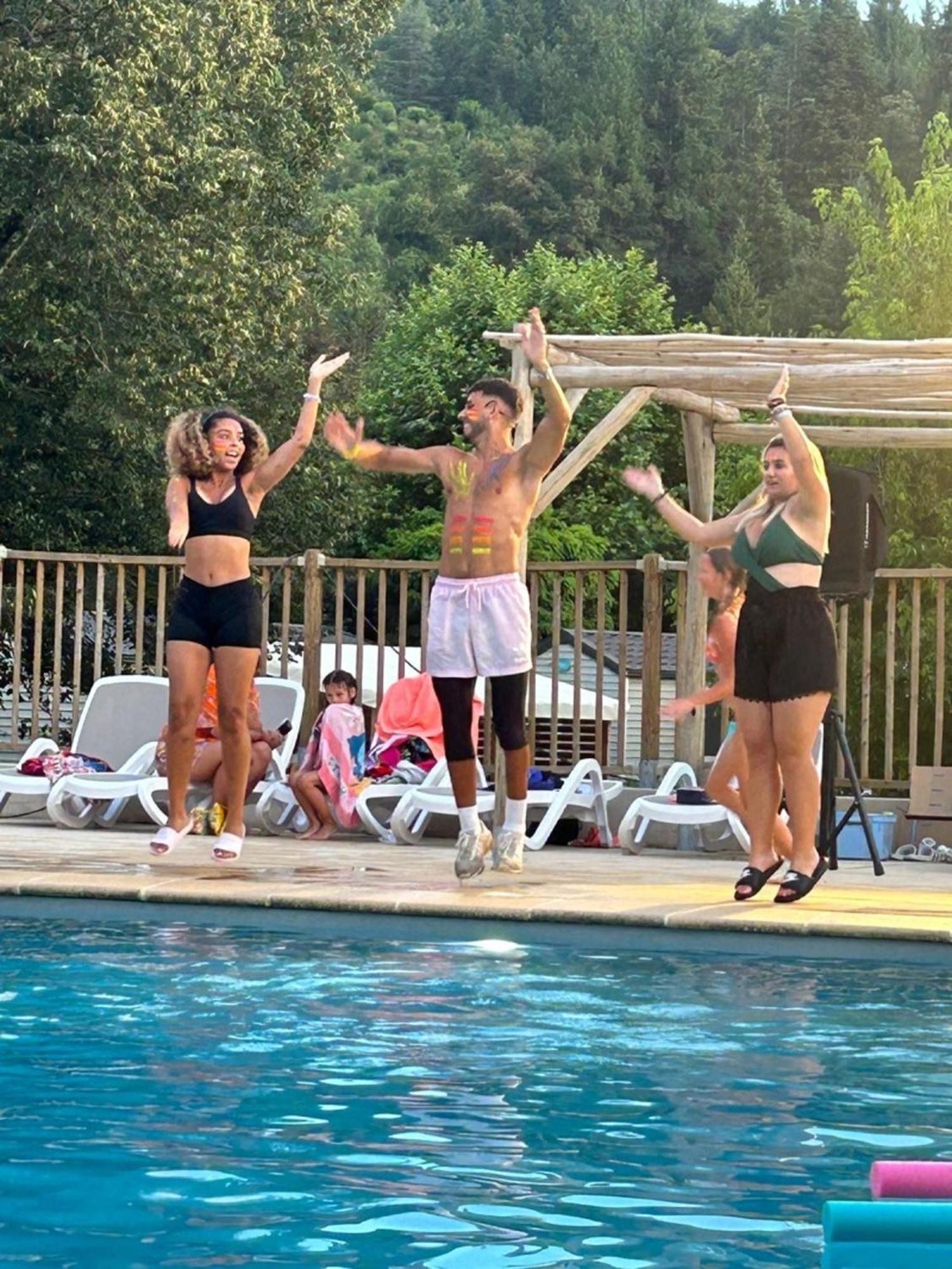 Camping Paradis Marmotel Saint Geniez d'Olt Bagian luar foto