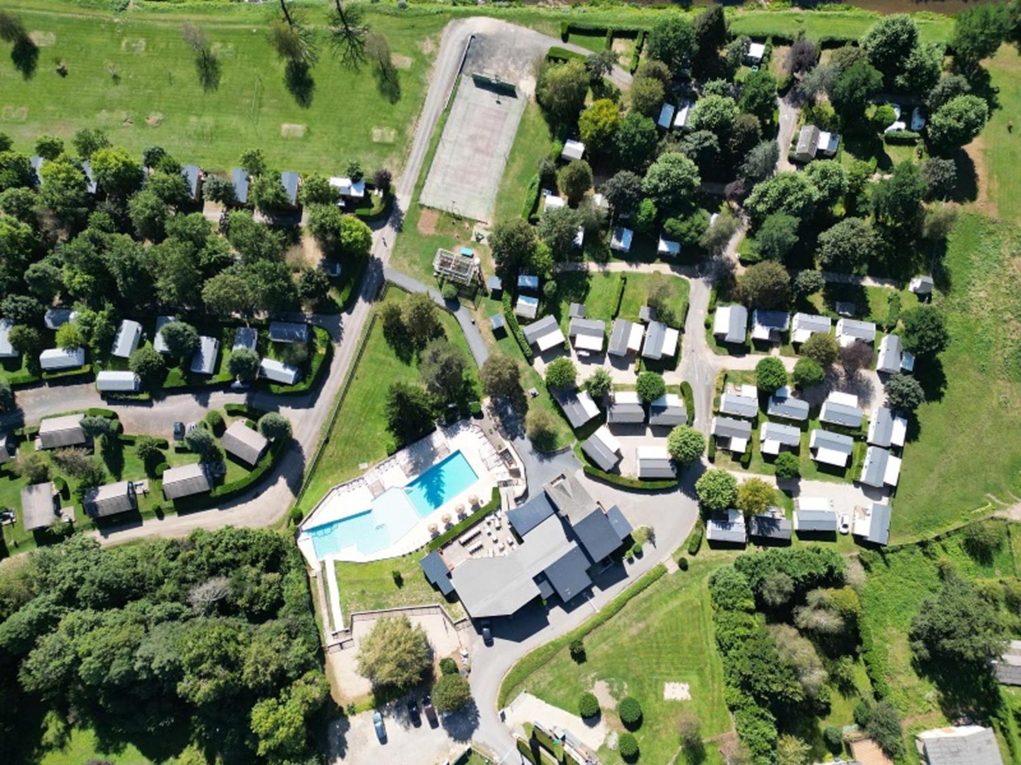 Camping Paradis Marmotel Saint Geniez d'Olt Bagian luar foto