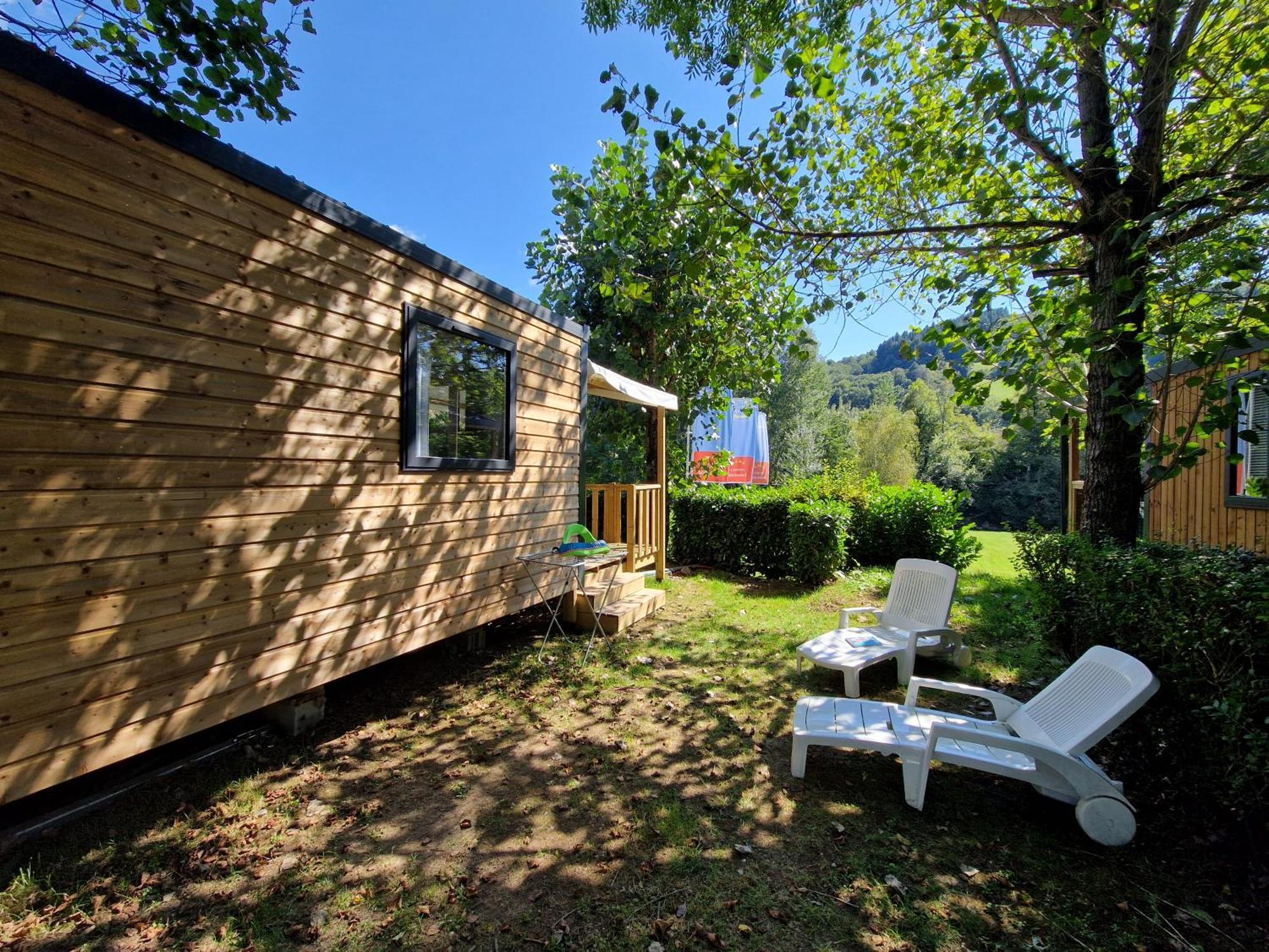 Camping Paradis Marmotel Saint Geniez d'Olt Bagian luar foto